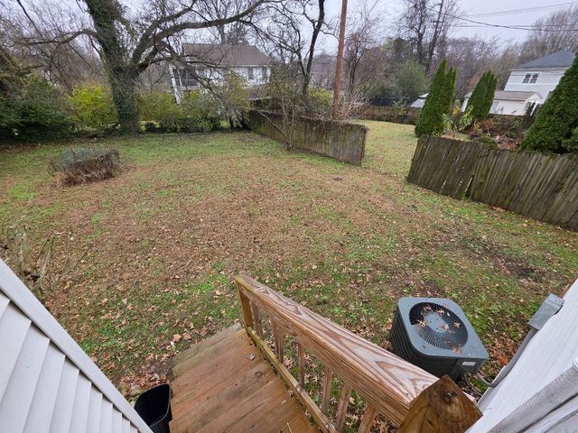 933 Curdwood Blvd, Nashville, TN 37216