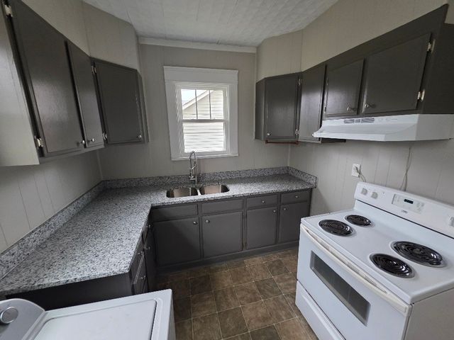 933 Curdwood Blvd, Nashville, TN 37216