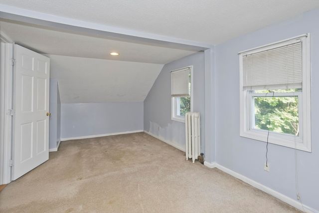 39 Bridge St, Monson, MA 01057