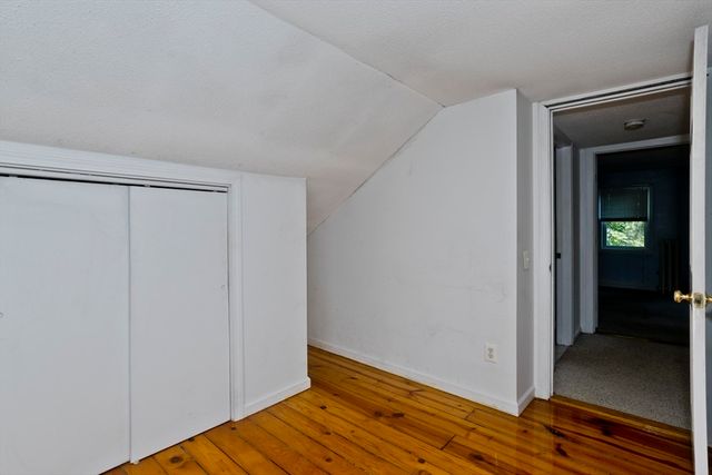 39 Bridge St, Monson, MA 01057