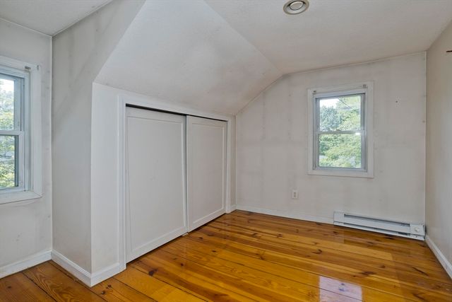 39 Bridge St, Monson, MA 01057