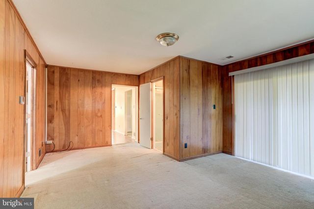 107 YEONAS DR SE, Vienna, VA 22180