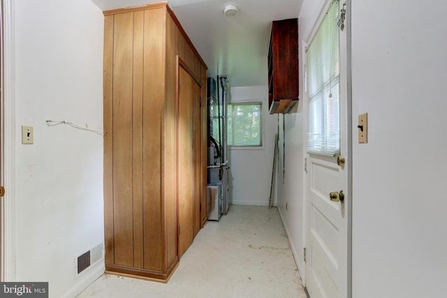 107 YEONAS DR SE, Vienna, VA 22180