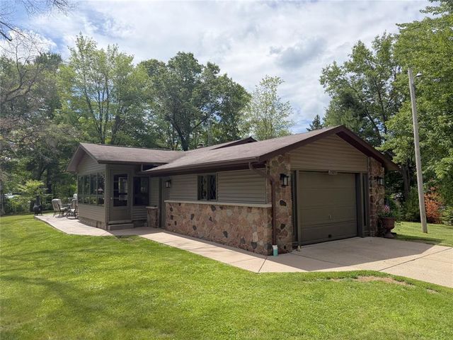 25899 275th Avenue, Holcombe, WI 54745