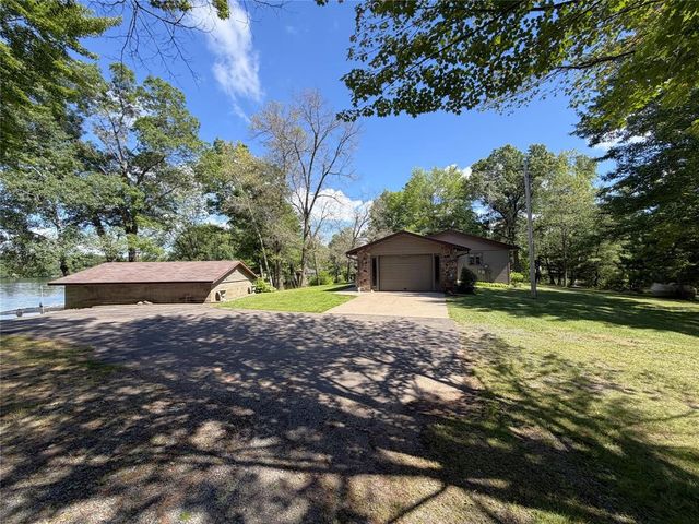 25899 275th Avenue, Holcombe, WI 54745