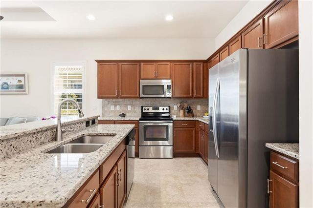 10425 Severino LN, Fort Myers, FL 33913