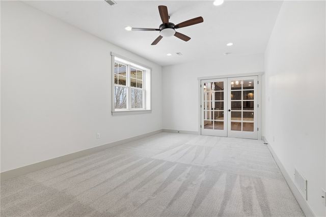 103 Vista Ct, Lancaster Twp, PA 16037