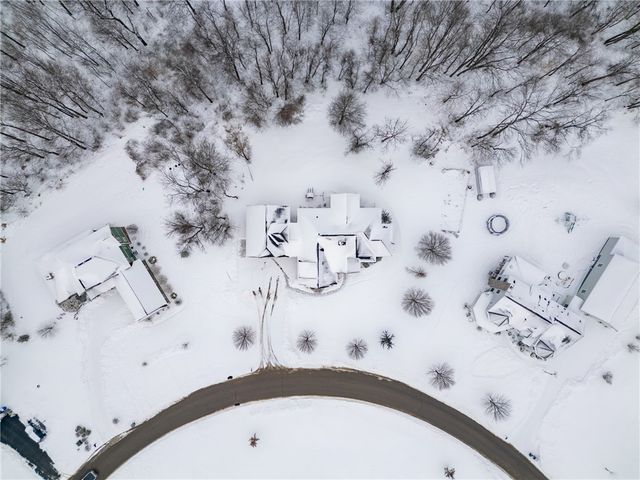 103 Vista Ct, Lancaster Twp, PA 16037