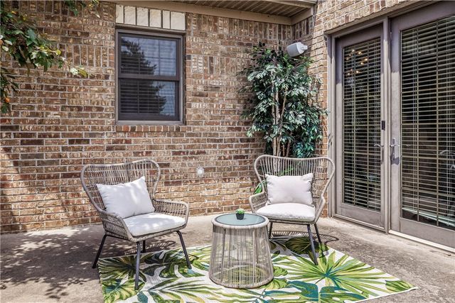 2640 Everest Avenue, Rogers, AR 72758