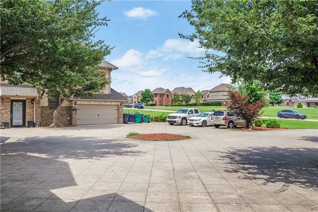 2640 Everest Avenue, Rogers, AR 72758