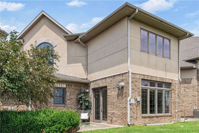2640 Everest Avenue, Rogers, AR 72758