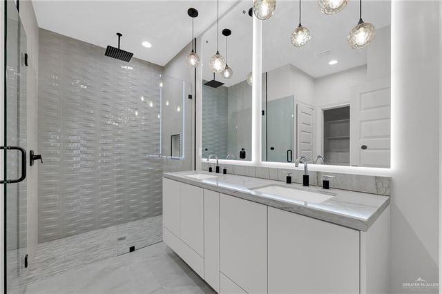 3005 N Alyna Avenue, Edinburg, TX 78541