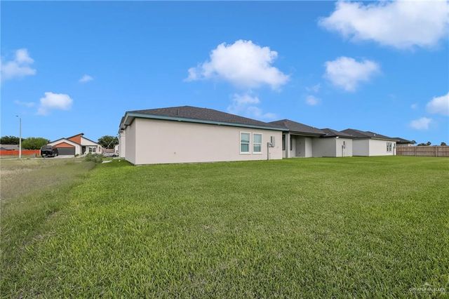 3005 N Alyna Avenue, Edinburg, TX 78541