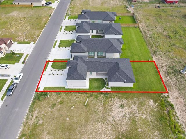 3005 N Alyna Avenue, Edinburg, TX 78541