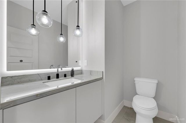 3005 N Alyna Avenue, Edinburg, TX 78541