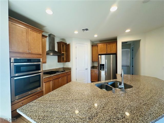 10302 Kesington Drive, Las Vegas, NV 89135