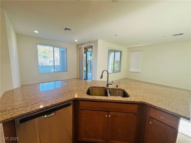 10302 Kesington Drive, Las Vegas, NV 89135