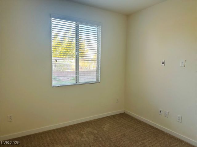 10302 Kesington Drive, Las Vegas, NV 89135