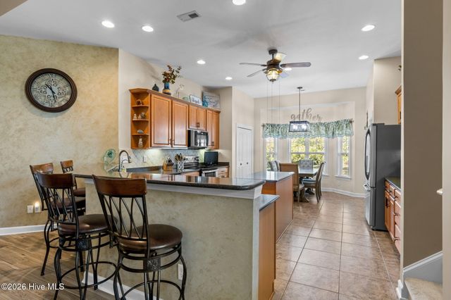 693 Donmovin Court NW, Calabash, NC 28467