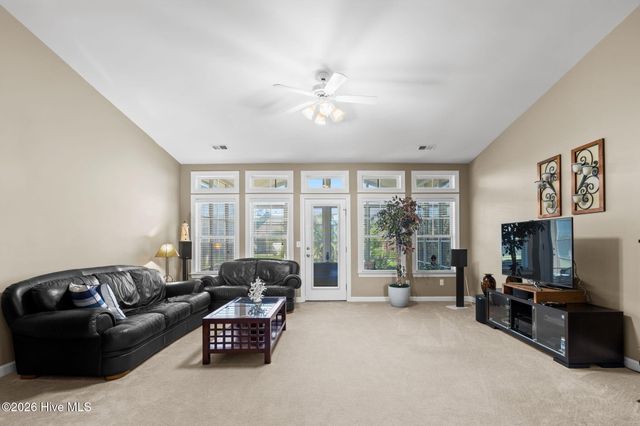 693 Donmovin Court NW, Calabash, NC 28467