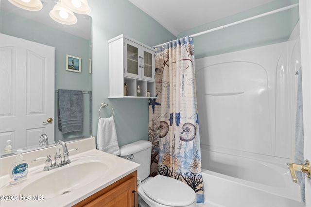 693 Donmovin Court NW, Calabash, NC 28467