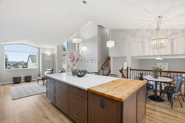 14 E Lindsey Ln, Spokane, WA 99208