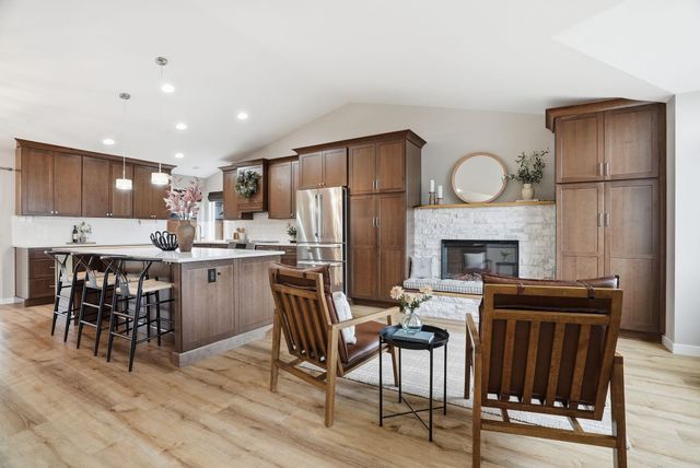 14 E Lindsey Ln, Spokane, WA 99208