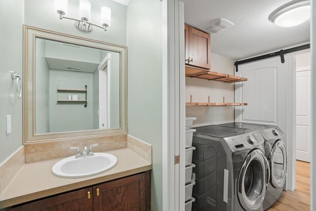 14 E Lindsey Ln, Spokane, WA 99208