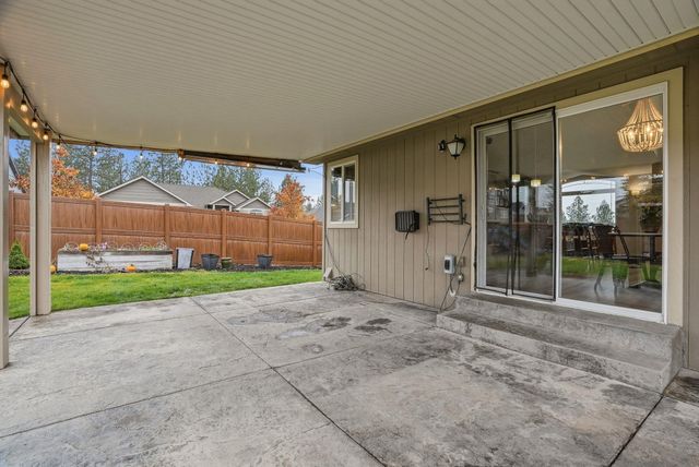 14 E Lindsey Ln, Spokane, WA 99208