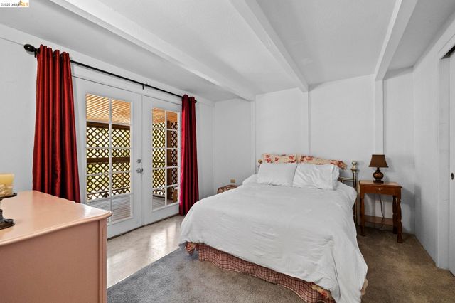 20836 Hiki Pl., Mi Wuk Village, CA 95346