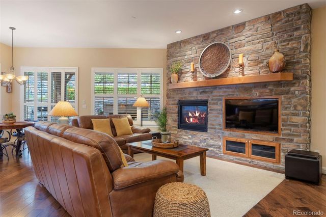 4374 Chateau Ridge Lane, Castle Rock, CO 80108
