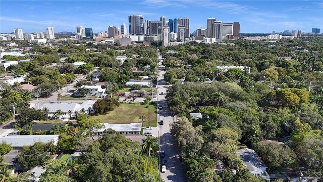 1119 W Las Olas Blvd 1, Fort Lauderdale, FL 33312