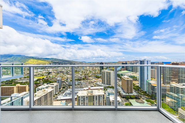 629 Keeaumoku Street 4105, Honolulu, HI 96814
