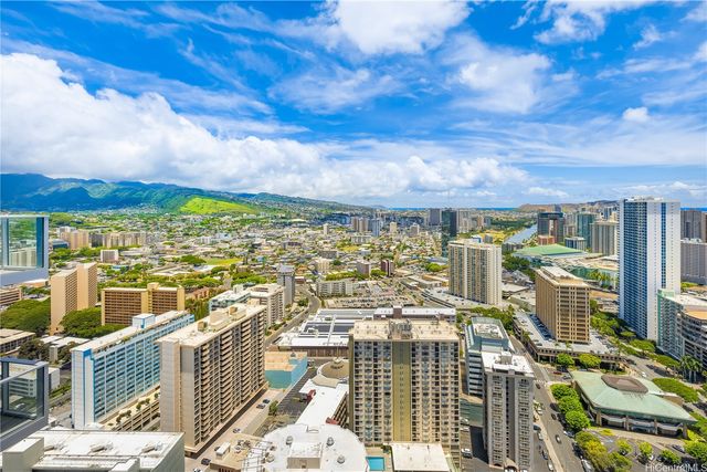 629 Keeaumoku Street 4105, Honolulu, HI 96814