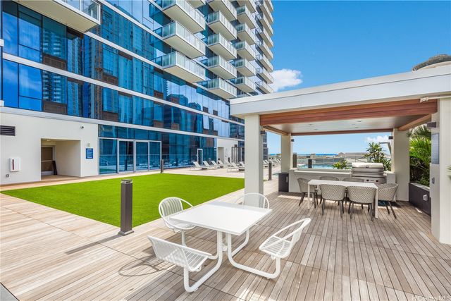 629 Keeaumoku Street 4105, Honolulu, HI 96814