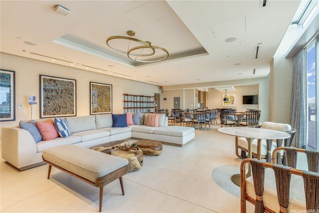 629 Keeaumoku Street 4105, Honolulu, HI 96814