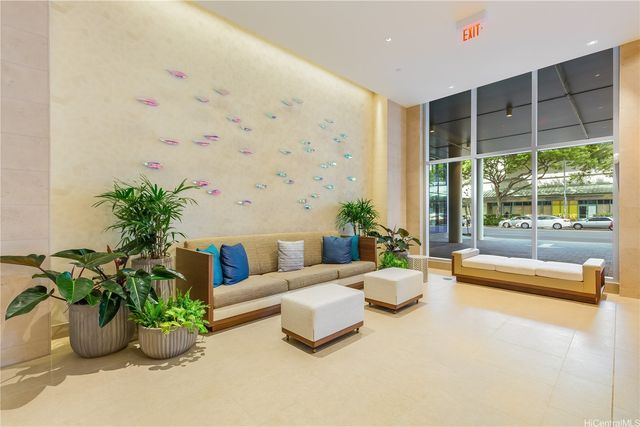 629 Keeaumoku Street 4105, Honolulu, HI 96814