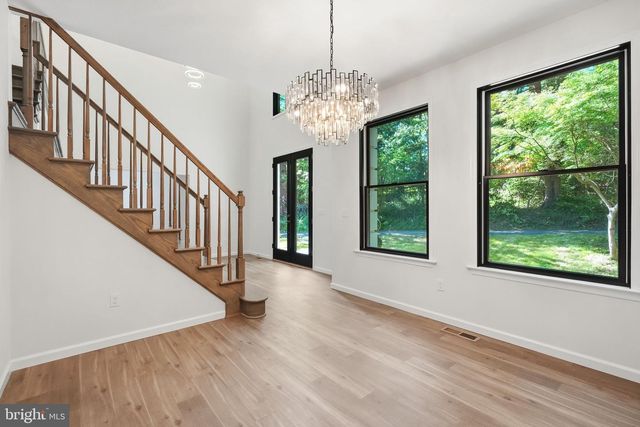 410 E ROSE TREE RD, Media, PA 19063