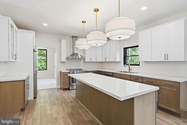 410 E ROSE TREE RD, Media, PA 19063