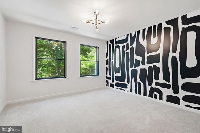 410 E ROSE TREE RD, Media, PA 19063