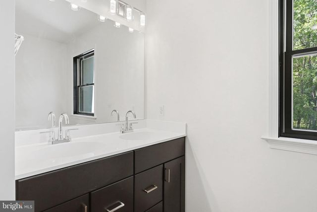 410 E ROSE TREE RD, Media, PA 19063