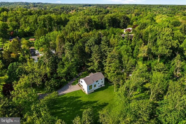 410 E ROSE TREE RD, Media, PA 19063