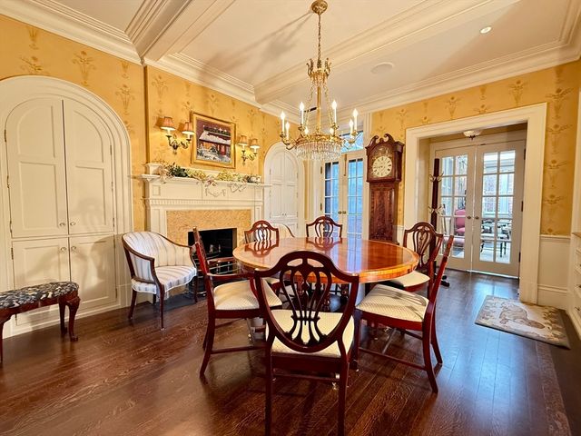 79 Pinckney, Boston, MA 02114