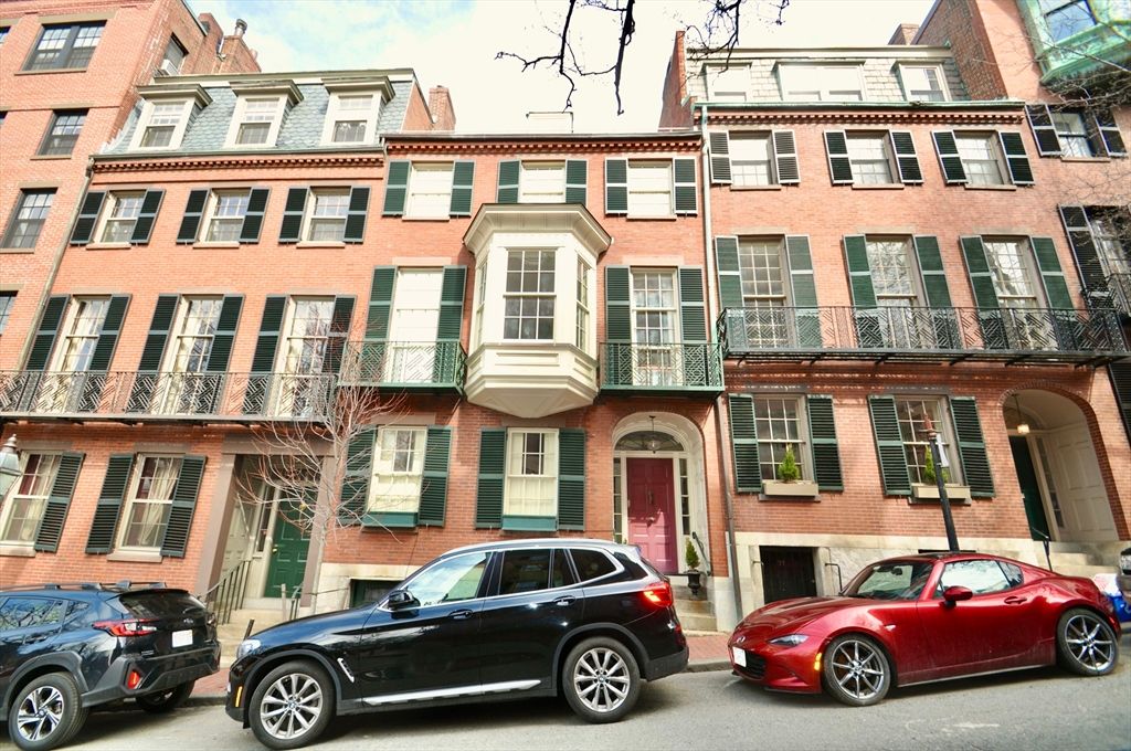 79 Pinckney, Boston, MA 02114
