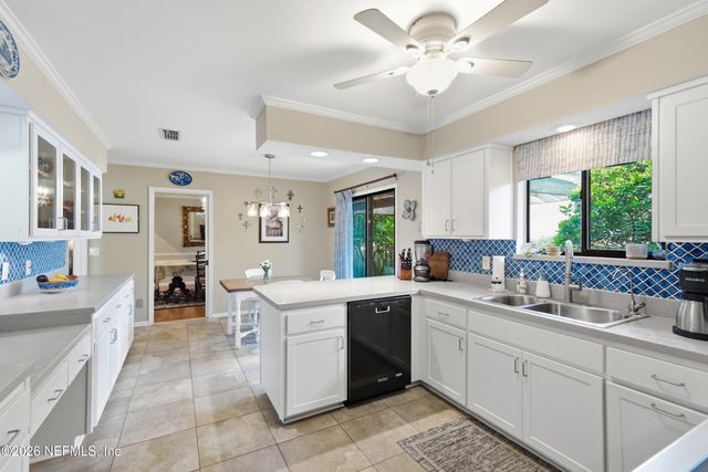 8237 SHADE TREE Court, Jacksonville, FL 32256
