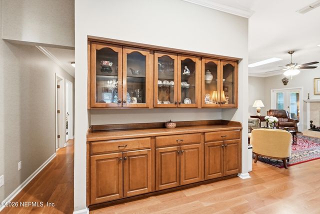8237 SHADE TREE Court, Jacksonville, FL 32256