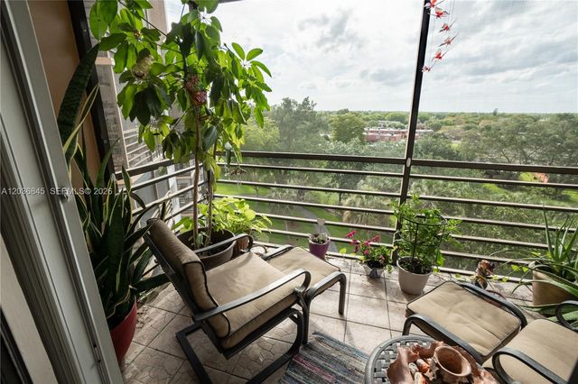 1400 Saint Charles Pl 701, Pembroke Pines, FL 33026