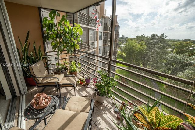 1400 Saint Charles Pl 701, Pembroke Pines, FL 33026