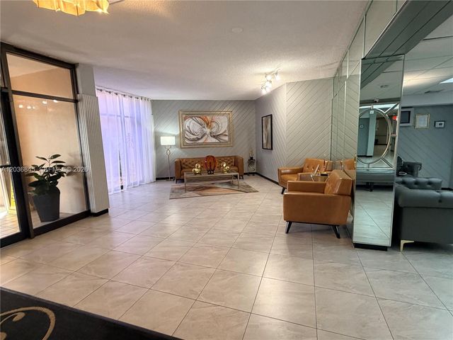 1400 Saint Charles Pl 701, Pembroke Pines, FL 33026