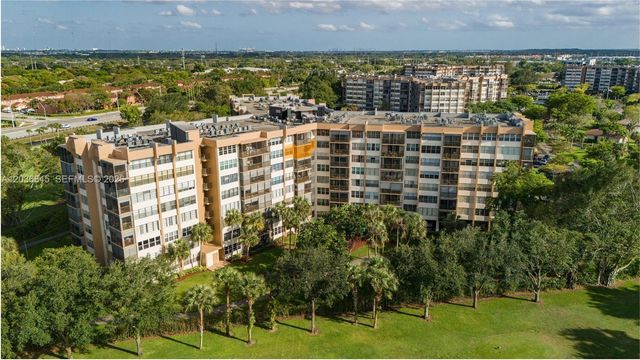 1400 Saint Charles Pl 701, Pembroke Pines, FL 33026